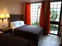 The Palm House Inn