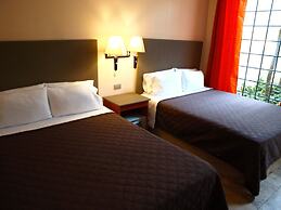 The Palm House Inn