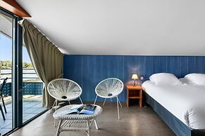 Le Pavillon Bleu