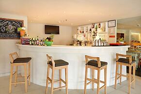 HARRIS Hotel Seminyak Bali