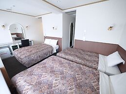 U Community Hotel