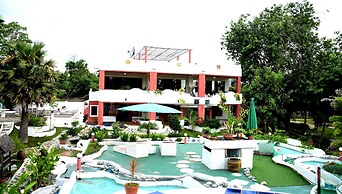 Mirabel Resort & Mini Golf