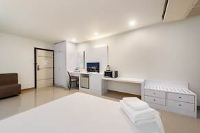 The Legacy Hotel
