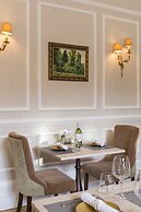 St Paul's Hotel