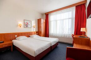 Owl Hotel