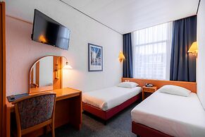 Owl Hotel
