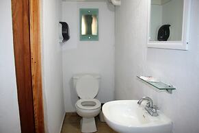Hostel Lit