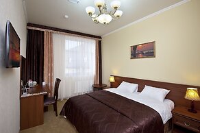Amici Grand Hotel