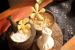 iRoHa Garden Hotel & Resort