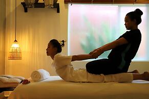 iRoHa Garden Hotel & Resort