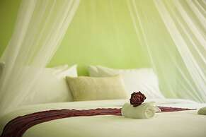 iRoHa Garden Hotel & Resort