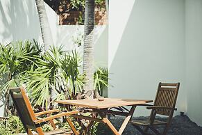 iRoHa Garden Hotel & Resort