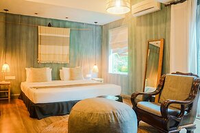 iRoHa Garden Hotel & Resort