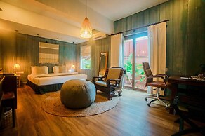 iRoHa Garden Hotel & Resort