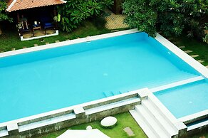 iRoHa Garden Hotel & Resort