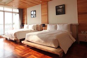 Bay Forest Boutique Hotel