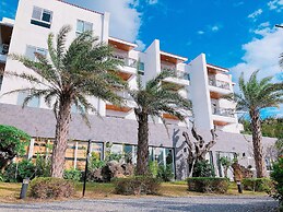 Bay Forest Boutique Hotel