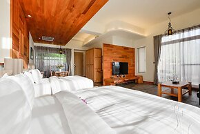 Bay Forest Boutique Hotel