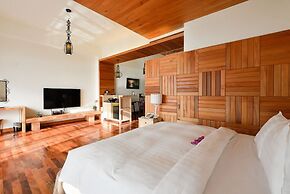 Bay Forest Boutique Hotel