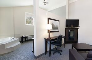 The Kanata by BCMInns Blairmore
