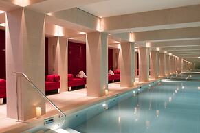La Reserve Paris Hotel and Spa
