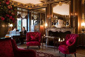 La Reserve Paris Hotel and Spa
