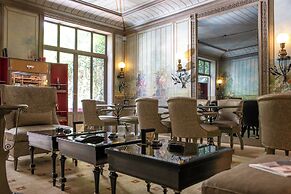 La Reserve Paris Hotel and Spa