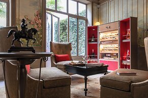 La Reserve Paris Hotel and Spa
