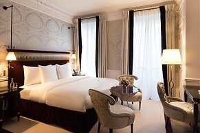 La Reserve Paris Hotel and Spa