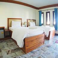 Needa Rock Resort