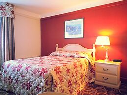 Granite Town Hotel