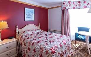 Granite Town Hotel