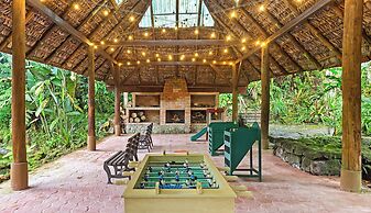 Sachatamia Lodge
