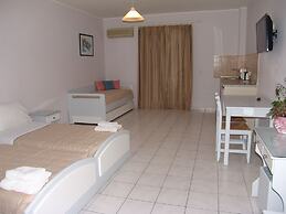 Irina Beach Hotel