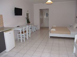 Irina Beach Hotel