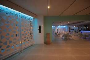Irina Beach Hotel