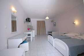 Irina Beach Hotel