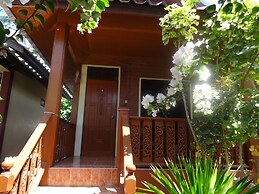 Bird Bungalow