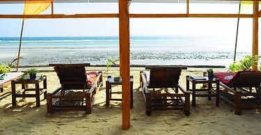 The Coral Blue Oriental Beach Villas & Suites