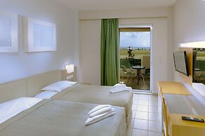 Sovereign Beach Hotel - All Inclusive