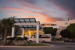 Sovereign Beach Hotel - All Inclusive
