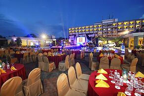 Hotel Pangeran Beach