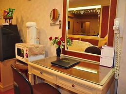 Parkway Inn