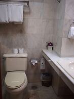 Parkway Inn