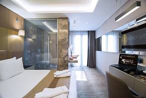 GK Regency Suites