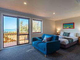 Kimi Ora Eco Resort