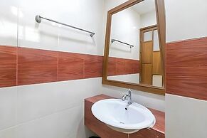 Lotus Hotel Patong