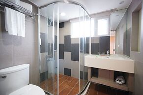 Papersun Hotel