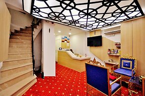 The Beyoglu House