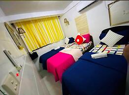 Australia Lounge